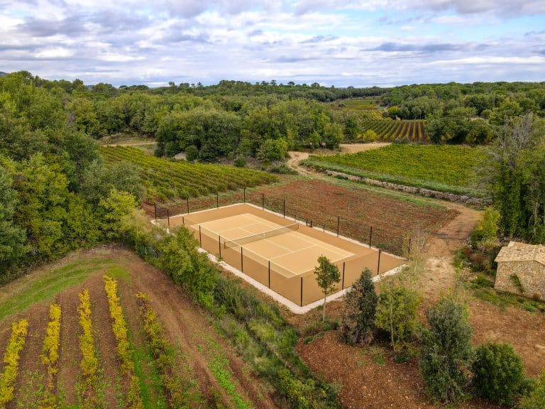 Construction Terrain de tennis béton poreux